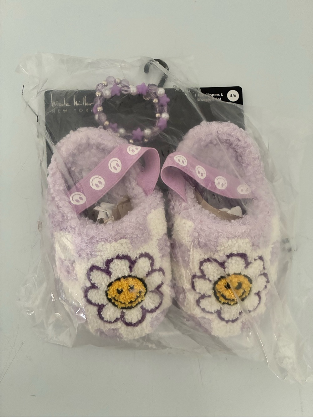 Nicole Miller Girls Purple White Daisy Slippers